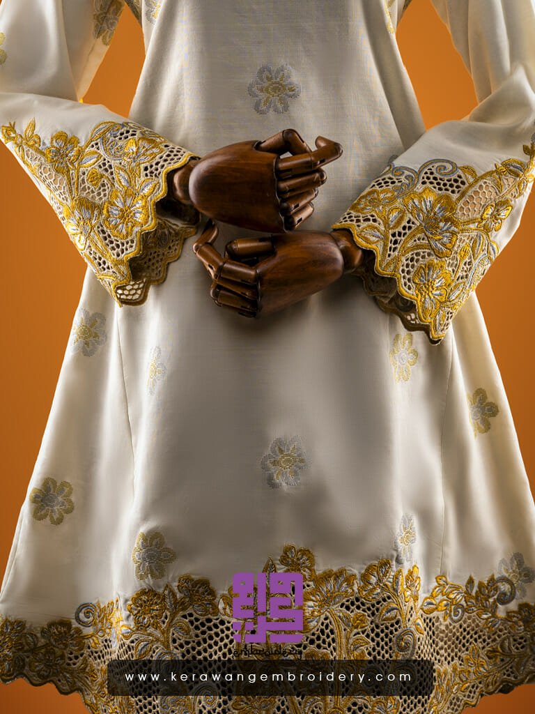 Baju Songket Pengantin Bersulam Goyang Kerawang