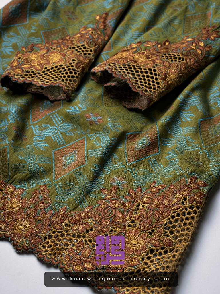 Baju Songket Pengantin Sulam Goyang Kerawang Motif Bunga Sakura