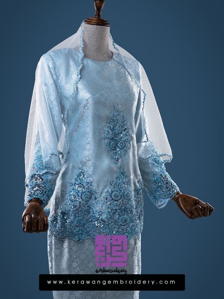 BAJU PENGANTIN KURUNG KEDAH SULAM LACE CORAK DAISY
